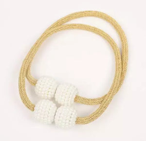 Megachest Pearl Magnectic curtain tie back 1 pair