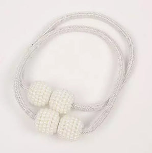 Megachest Pearl Magnectic curtain tie back 1 pair