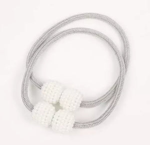 Megachest Pearl Magnectic curtain tie back 1 pair